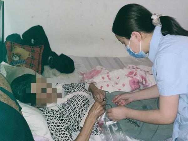 绵竹市人民医院妇科:让优质护理服务延伸到家庭